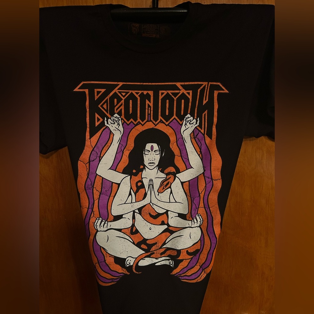 Beartooth Graphic tee - Picture 2 of 3